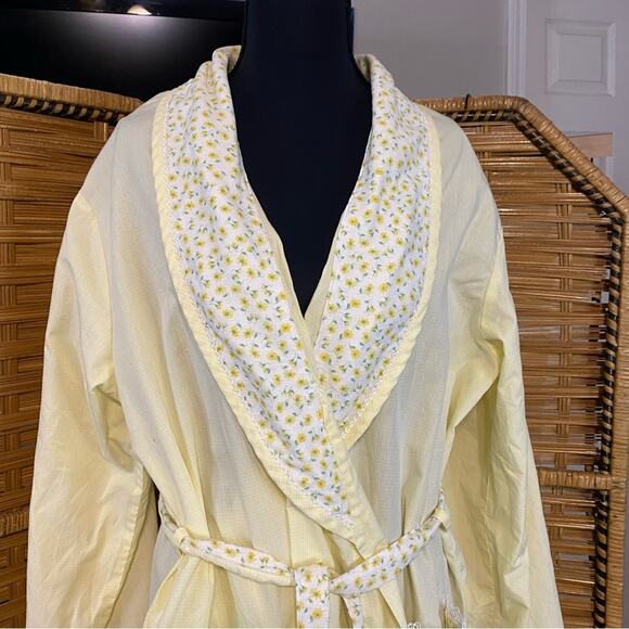 Secret treasures butter yellow ditzy floral cotton blend robe cottagecore large - Picture 6 of 15
